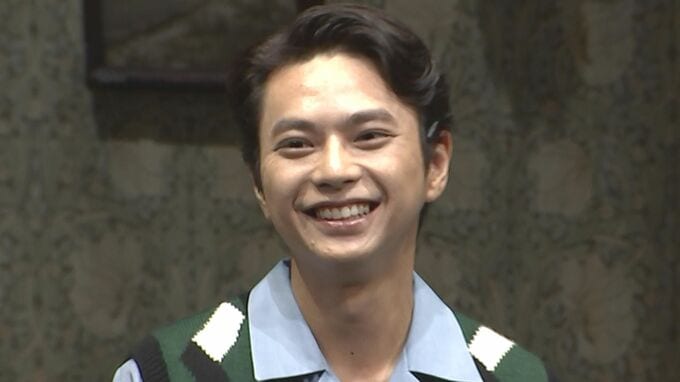 【 佐藤勝利 】　４年ぶりに集まれたことは奇跡　「前作の舞台から4年越しで緊張感もある」「本当に温かい現場で楽しくやらせていただいてます」|TBS NEWS DIG