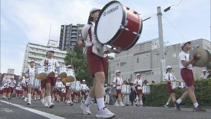 「大きくなったな」春恒例の小学生鼓笛パレード　約2900人が参加　福島市|TBS NEWS DIG