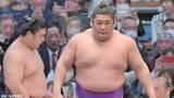 尊富士が110年ぶり新入幕Vに王手 ！ 若元春を下し12勝目、歴史的初賜杯まであと1勝【大相撲春場所】|TBS NEWS DIG