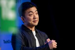 スマホ新興企業の英ナッシング、事業拡大で１億ドルの資金調達へ| TBS CROSS DIG with Bloomberg