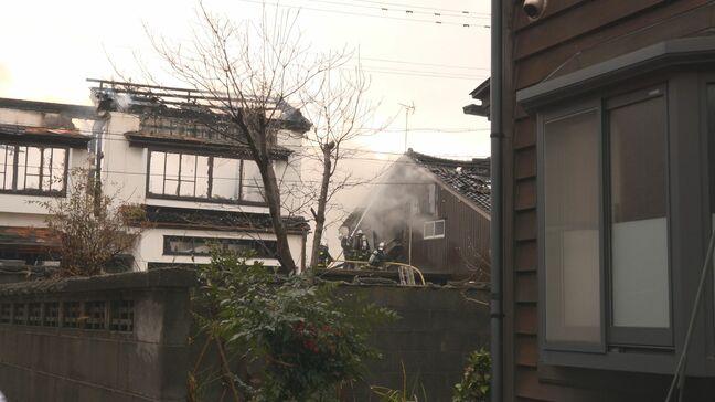 元日の3棟全焼火災 焼け跡から男性の遺体 死因は焼死か 依然として身元不明 富山・滑川市|TBS NEWS DIG
