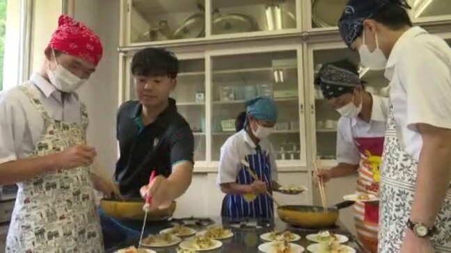 子どもたちが給食作りに挑戦 地元のマダイを活用したメニュー考案 愛媛・鬼北町|TBS NEWS DIG