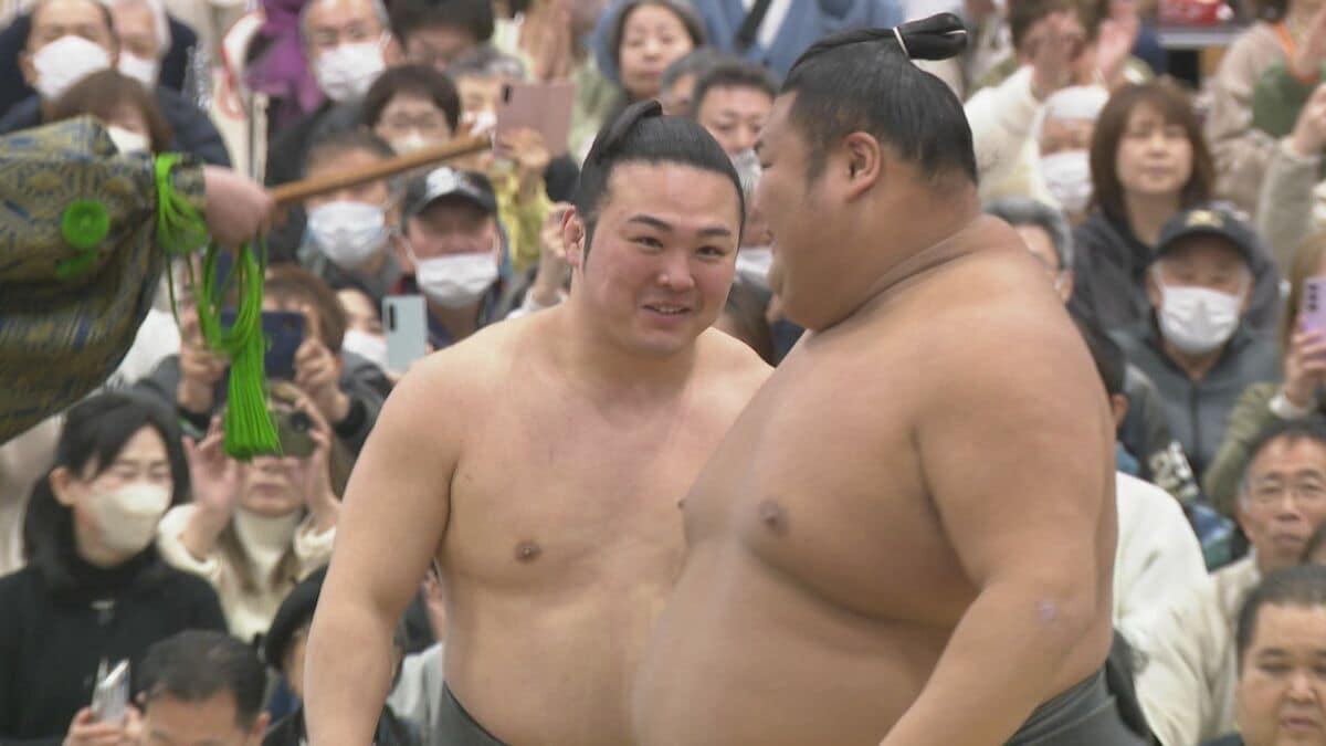 幕下・炎鵬が押し出しで勝ち“初日” 「7戦全勝で十両復帰が確実」のなか
