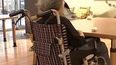 育休だけじゃない　「介護休業」支援の必要性　取得率は男女ともに1％台| TBS CROSS DIG with Bloomberg