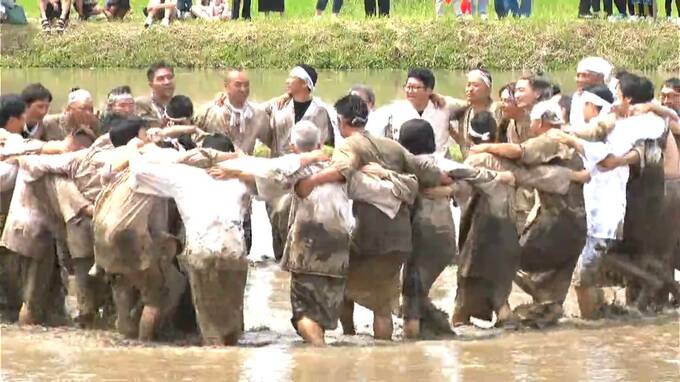 田んぼでジャンプ！日置市で420年以上続く伝統行事「せっぺとべ」　鹿児島　|　鹿児島のニュース｜MBC NEWS｜南日本放送
