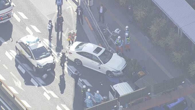 【速報】東京・足立区の盗難車死亡ひき逃げ事件　11人死傷のうち死亡した男女の身元を発表　80代の男性と20代フィリピン国籍の女性　警視庁|TBS NEWS DIG