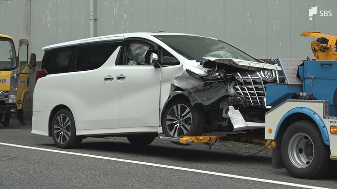 「正面衝突の事故がありました」中央線をはみ出し対向車と衝突 ワンボックスカー同士の事故で子ども含む4人けが＝静岡・沼津市|TBS NEWS DIG
