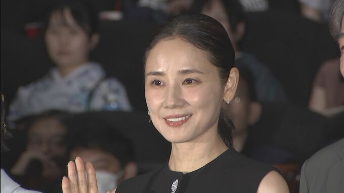 【 吉田羊 】海外撮影の不安が消えた！　ポジティブにしてくれた “あの子” に感謝　「でも…悲しいです」|TBS NEWS DIG