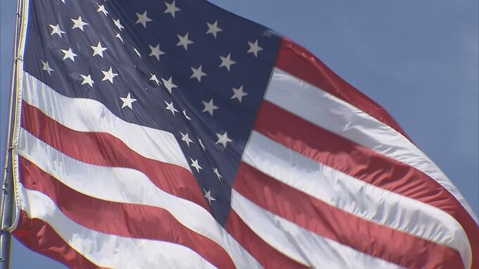 トランプ大統領　アメリカ国旗を焼却した人物の訴追求める大統領令に署名 「国旗を燃やす人物は極左からカネを受け取っている」と根拠を示さず主張|TBS NEWS DIG