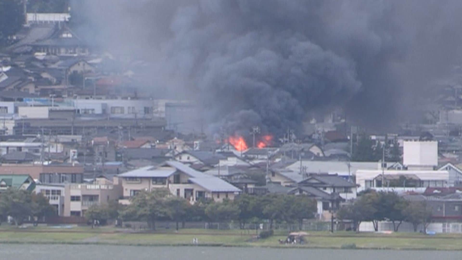 家が燃えている」焼け跡から1人の遺体 火元とみられる住宅に住んでいた