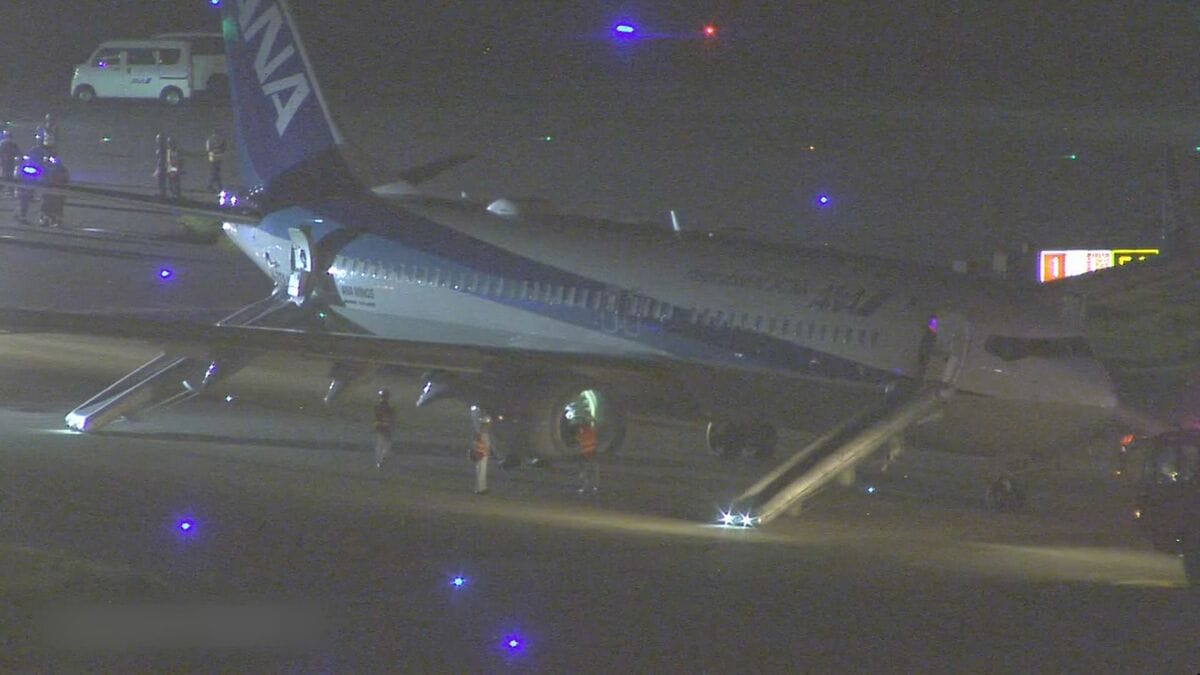 乗客152人が脱出シューターで避難　全日空機がエンジントラブルで那覇空港に引き返し　運輸安全委員会が調査へ　