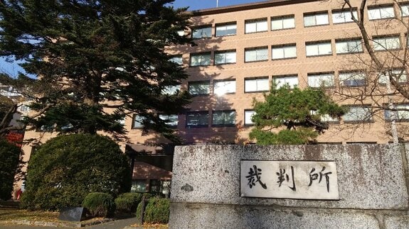修学旅行中に16歳未満の少女の部屋へ21回も行き来…　学年主任の男が予備キー使って侵入し、不同意わいせつ　奥州市の中学校教員が起訴内容認める　岩手|TBS NEWS DIG