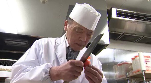 「春の褒章」長野県内在住では9人と1団体が受章「素材をお皿の上に乗せて、自分の心を伝えることが一番大事…」松本市の日本料理人・草間民安さんは黄綬褒章を受章　|　SBC NEWS | 長野のニュース | SBC信越放送