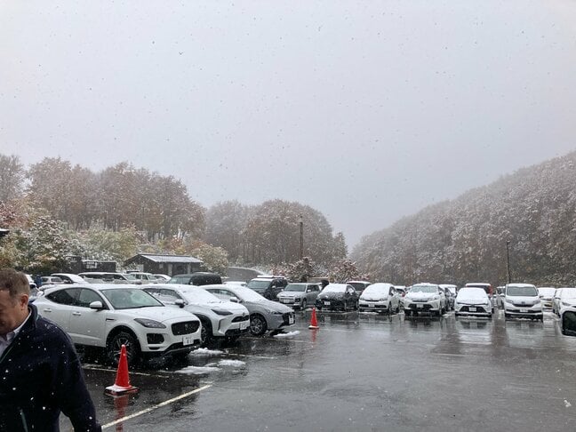 【速報】日本有数の豪雪地帯“酸ケ湯”で今季初積雪　昨季は１２年ぶりの“５メートル超”|TBS NEWS DIG