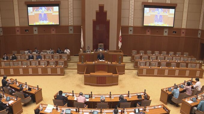 陸自訓練場のうるま市整備計画　「白紙撤回」を求める意見書、県議会が全会一致で可決　|　沖縄のニュース｜RBC 琉球放送