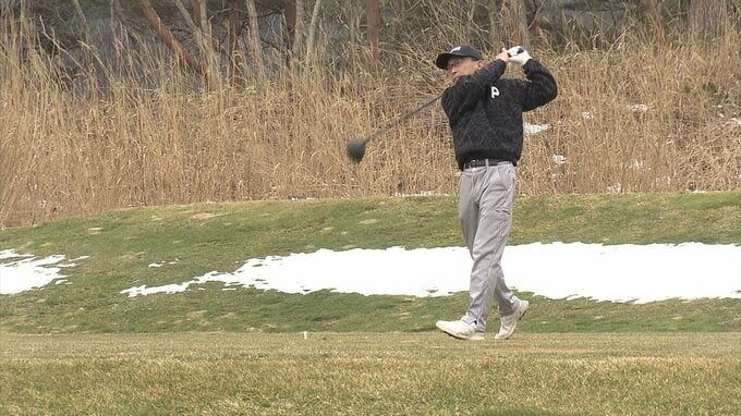 夏泊ゴルフリンクスがオープン「先日の雪でできるかなと思ってきたけど」シーズン到来！ゴルフ場に春の快音　|　青森のニュース│ATV NEWS│青森テレビ