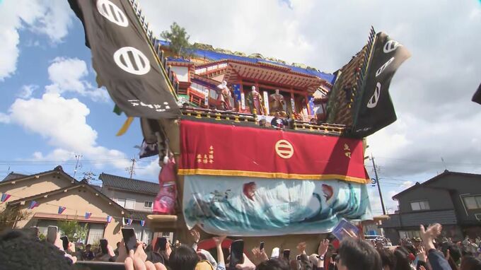 2年ぶりの青柏祭　でか山が町内練り歩き　|　石川県のニュース｜MRO北陸放送