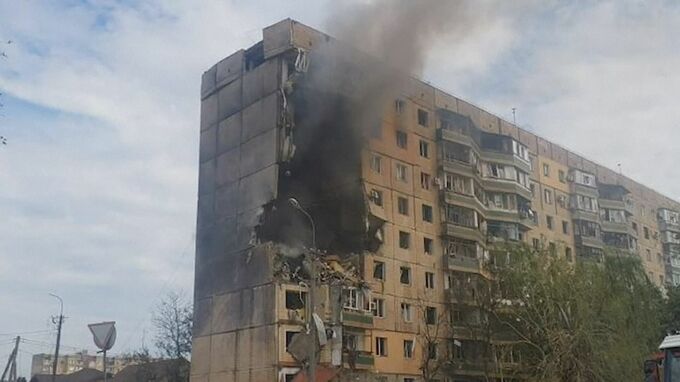 ウクライナ・ゼレンスキー大統領の出身地などに攻撃　5人死亡53人けが|TBS NEWS DIG