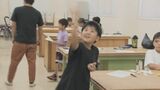 「ものづくりの楽しさ感じて」小学生が紙飛行機作りを体験|TBS NEWS DIG