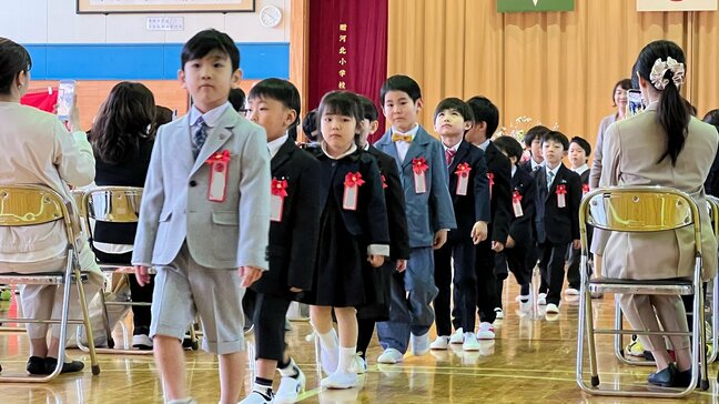 「かっこいい１年生になりたいです」　岩手県内の公立小学校入学式ピーク　河北小学校（盛岡市）には23人が入学|TBS NEWS DIG