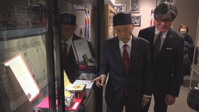 ノーベル賞の大村智さんがメダルなど寄贈　功績を伝える記念学術館がリニューアル　山梨大学|TBS NEWS DIG