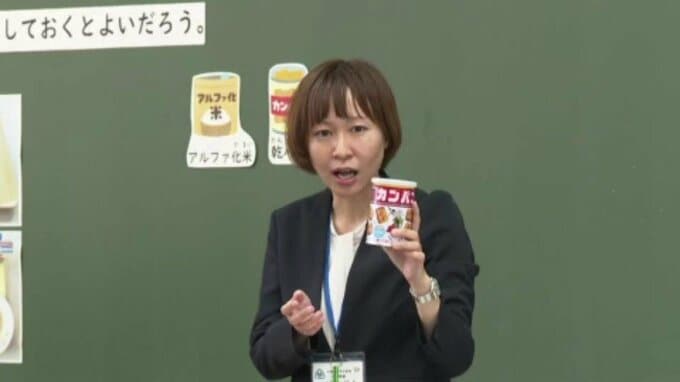 小学生が家族構成に合わせた防災食の栄養バランスと備蓄の必要性を学ぶ 愛媛・大洲市|TBS NEWS DIG