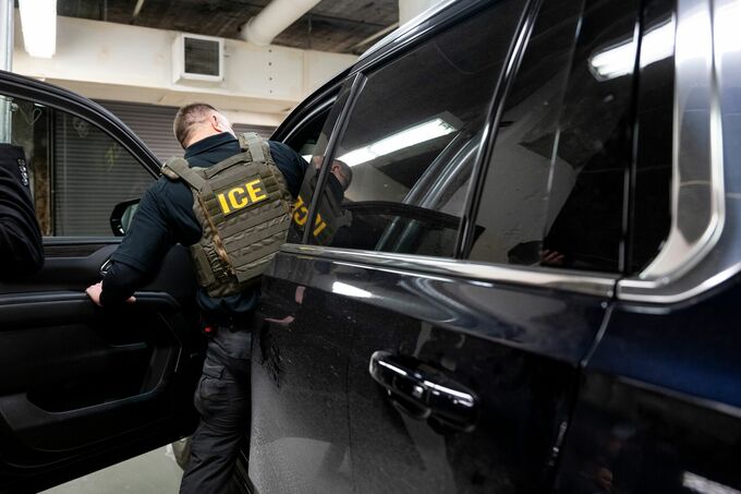 トランプ政権、聖域都市ボストンで不法移民一斉摘発－次はシカゴか