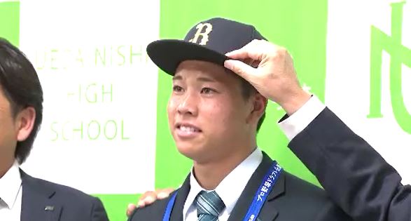GMは「トリプル3も期待です！」オリックス1位指名高校生「横山聖哉選手」に球団関係者訪問「日本代表という目標へ頑張りたい…」|TBS NEWS DIG