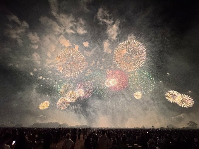 【続報】赤川花火大会で花火が地上付近で爆発 、3人がケガ（山形・鶴岡市）|TBS NEWS DIG
