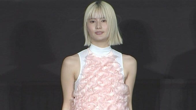 【橋本愛】事務所移籍後初の公の場で金髪姿を披露　10年前を振り返って「変わったところしかない」|TBS NEWS DIG