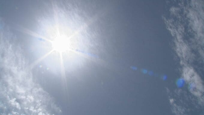 「暑い！暑すぎるー！」半袖姿の園児らも　夏日続出、各地で「今年最高」気温を記録　米子は28.4℃で全国2番目の暑さ”7月上旬並”|TBS NEWS DIG