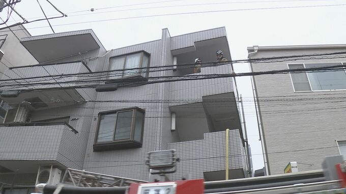 東京・文京区の4階建てアパートで火事　焼け跡から1人の遺体見つかる　警視庁|TBS NEWS DIG