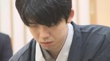 藤井聡太七冠(22)最高峰タイトル“竜王”4連覇に王手 挑戦者の佐々木勇気八段(30)に勝利 「次も気を引き締めて」|TBS NEWS DIG
