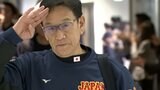侍ジャパン、栗山監督「ありがとうございました」笑顔で凱旋、多くのファンに祝福受ける|TBS NEWS DIG