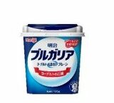 明治ブルガリアヨーグルトの自主回収を発表　関西工場で製造「明治牛乳」で発見の「動物用医薬品成分」混入のおそれ|TBS NEWS DIG