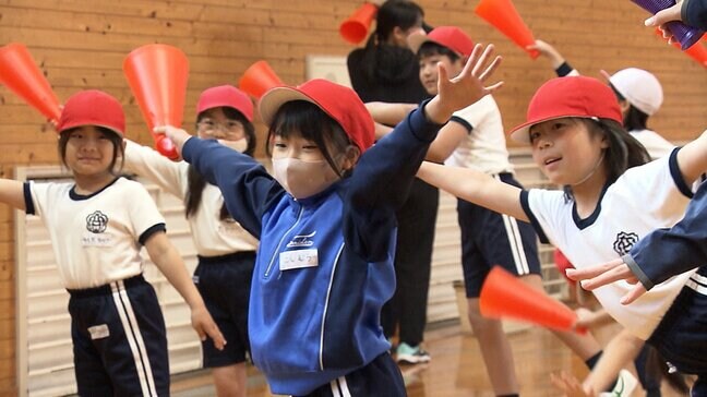 教員を目指す大学生が小学校の運動会練習をサポート　子どもへの向き合い方を実践で学び 教員の負担軽減で地域貢献も【岡山】|TBS NEWS DIG
