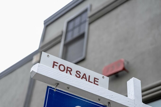米住宅ローン金利7%、二の足踏む買い手－売り手に強まる値下げ圧力