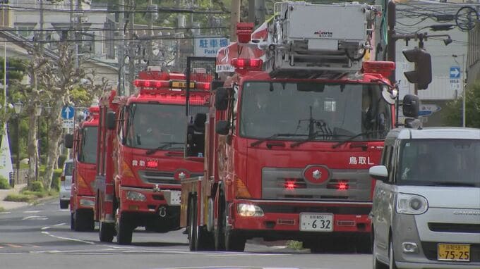 鳥取大火から74年　防火意識向上へ鳥取消防署がパレード|TBS NEWS DIG