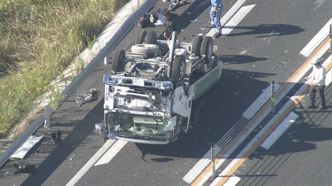 【速報】高速道路でトラック転覆　上下線とも通行止め～東九州道の苅田北九州空港ＩＣ～みやこ豊津ＩＣ　|　福岡のニュース｜RKB NEWS｜RKB毎日放送