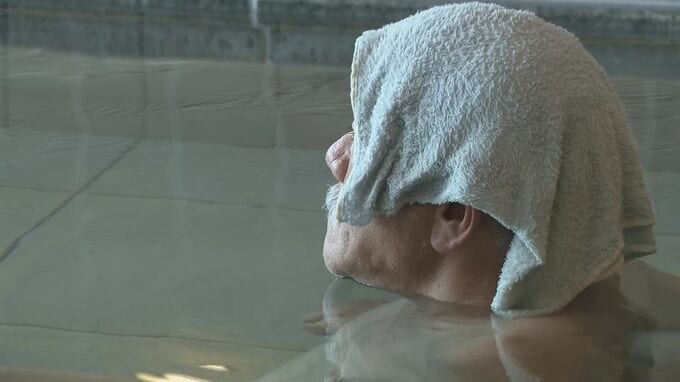 休業続く温泉街の復興へ… 石川・七尾市の市民の憩いの場・和倉温泉総湯が3か月ぶりに試験的に営業を再開|TBS NEWS DIG