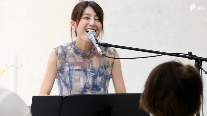 病気と闘う患者に音楽の力で癒しを　シンガーソングライターyosuさんが病院でコンサート＝静岡済生会総合病院　|　静岡のニュース | SBSNEWS | 静岡放送