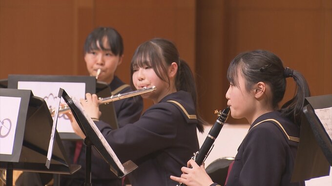 「助け合いの音楽ってすごくいいなって」私立高校3校の吹奏楽部が合同コンサート　交流しながら『演奏技術』を切磋琢磨　|　青森のニュース│ATV NEWS│青森テレビ