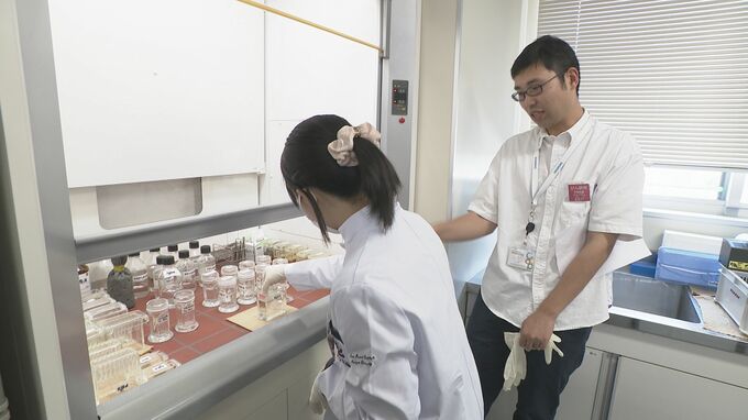 「授業では絶対に見られない」金沢大学 がん研究の現場を高校生が体感　|　石川県のニュース｜MRO北陸放送