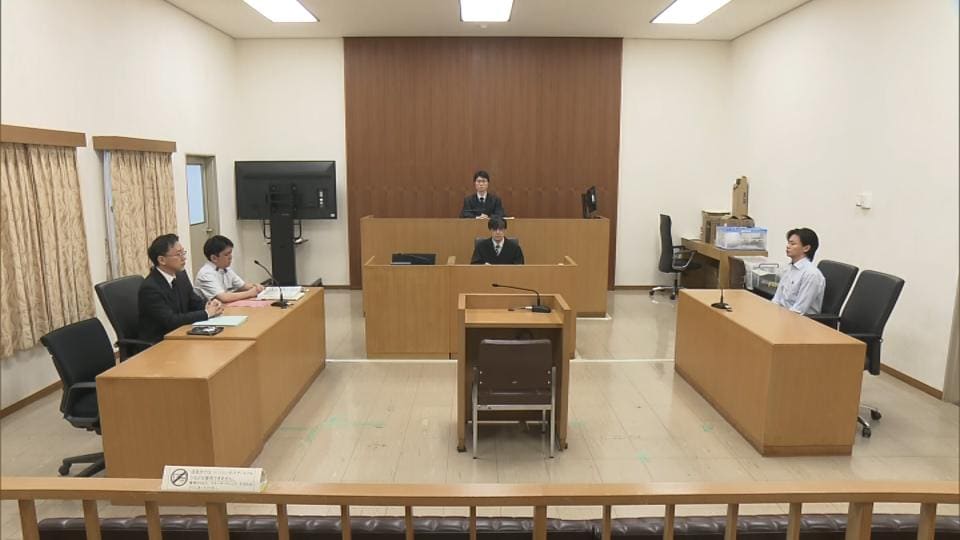 店内で女児に不同意わいせつ4件で起訴のマクドナルド元店長の男　初公判で罪を認める