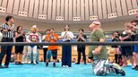 【元AKB48・倉持明日香】プロレスのリング上で結婚を電撃発表！レスラーも崩れ落ちるサプライズ|TBS NEWS DIG