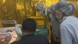 高校生がモモを輸出する際の工程を学ぶ 生徒らは緊張感漂う現場の様子を目の当たりに | 山梨のニュース | UTYテレビ山梨