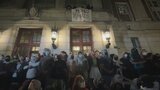 NYコロンビア大などで逮捕の半数“大学と無関係”「学生たちに非合法のデモ方法を教えた」市長が批判　反イスラエルデモの逮捕者2000人以上に|TBS NEWS DIG