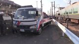 踏切渡って左折しようと… トラックの荷台と特急列車が衝突 愛媛県今治市のJR予讃線 | 愛媛のニュース - Nスタえひめ|あいテレビは6チャンネル