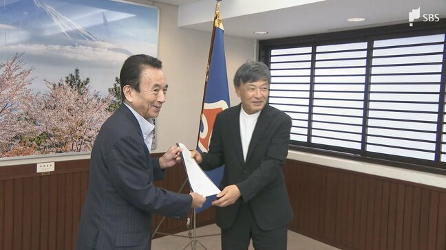 「いつ来るか分からないものなので早く」静岡市長が鈴木知事に"津波対策"求める 2027年度予算の編成に対する要望書を手渡す=静岡|TBS NEWS DIG