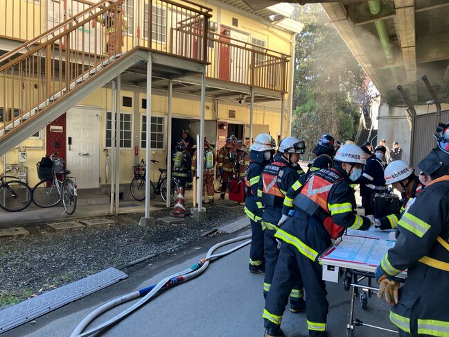 【動画あり】「1階部分から煙が見える」2階建てアパートから出火 壁や布団焼ける けが人なし 仙台|TBS NEWS DIG